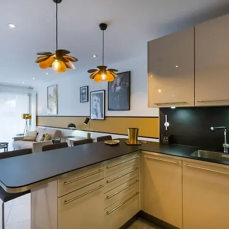 Apartment Riviera *